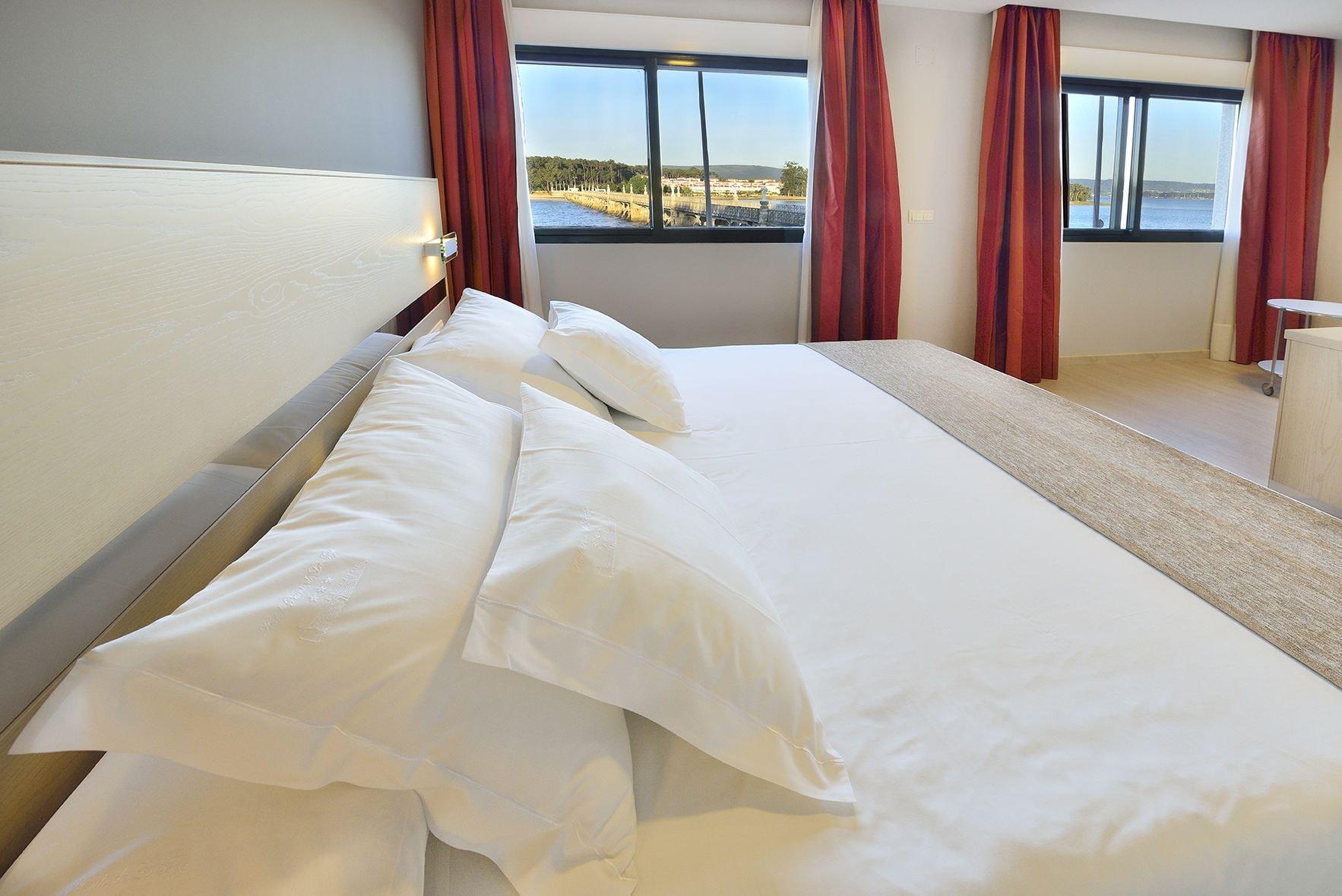 Hotel Puente De La Toja 오그로브 외부 사진