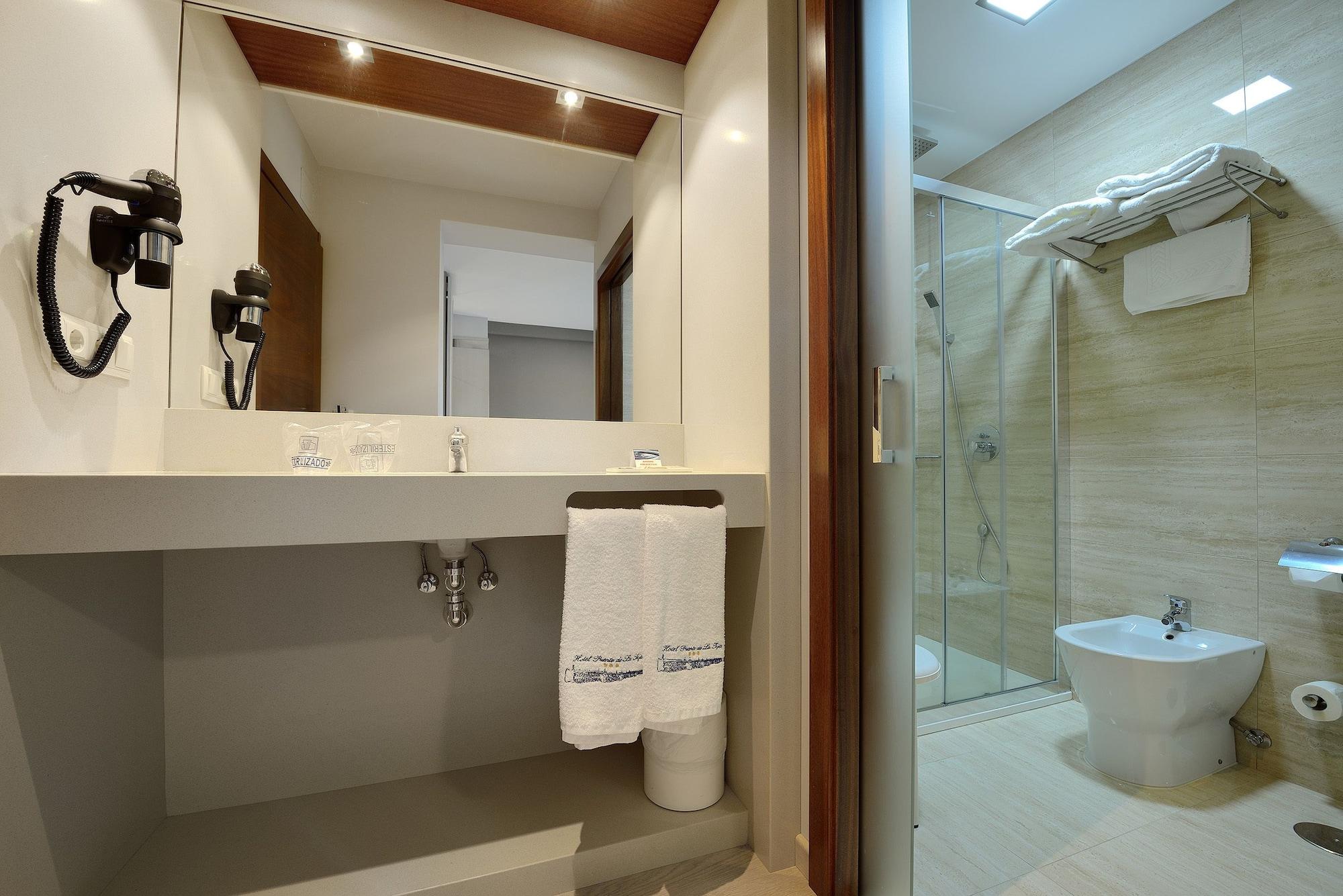 Hotel Puente De La Toja 오그로브 외부 사진