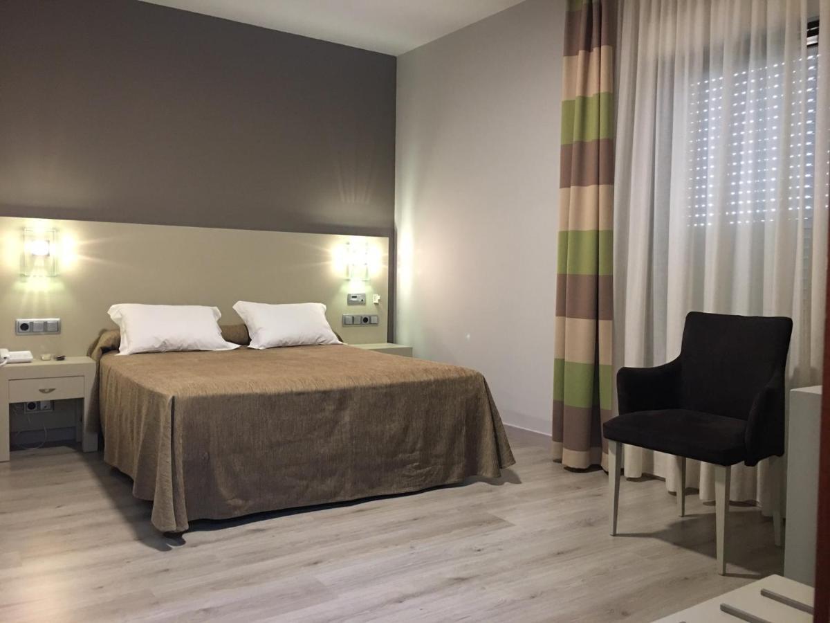 Hotel Puente De La Toja 오그로브 외부 사진