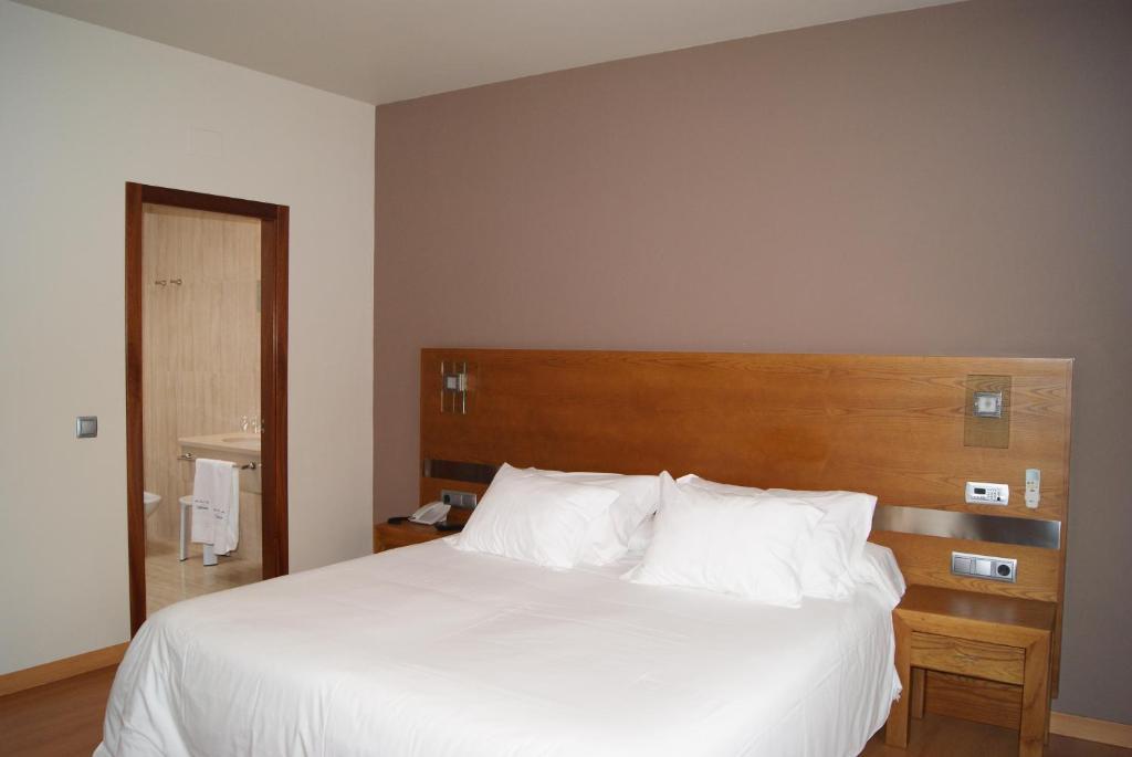 Hotel Puente De La Toja 오그로브 외부 사진
