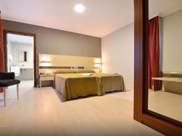 Hotel Puente De La Toja 오그로브 외부 사진