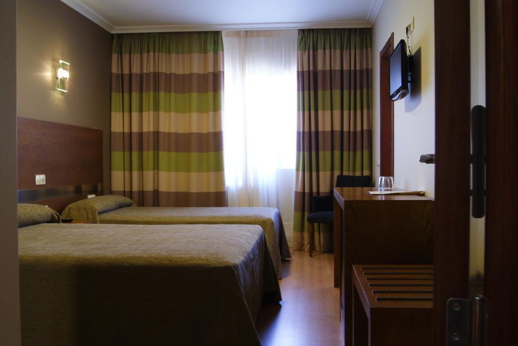 Hotel Puente De La Toja 오그로브 외부 사진